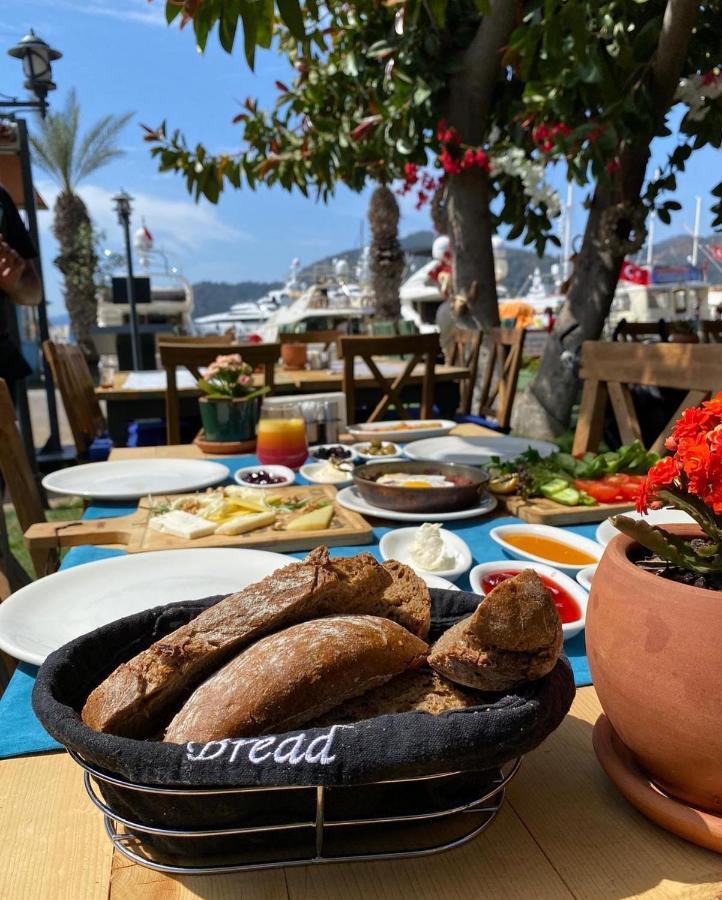 Gocek Unlu Hotel ภายนอก รูปภาพ