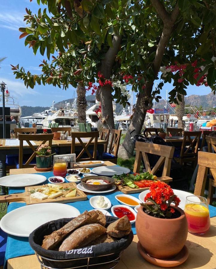 Gocek Unlu Hotel ภายนอก รูปภาพ