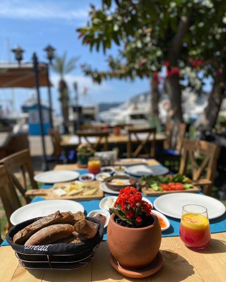 Gocek Unlu Hotel ภายนอก รูปภาพ
